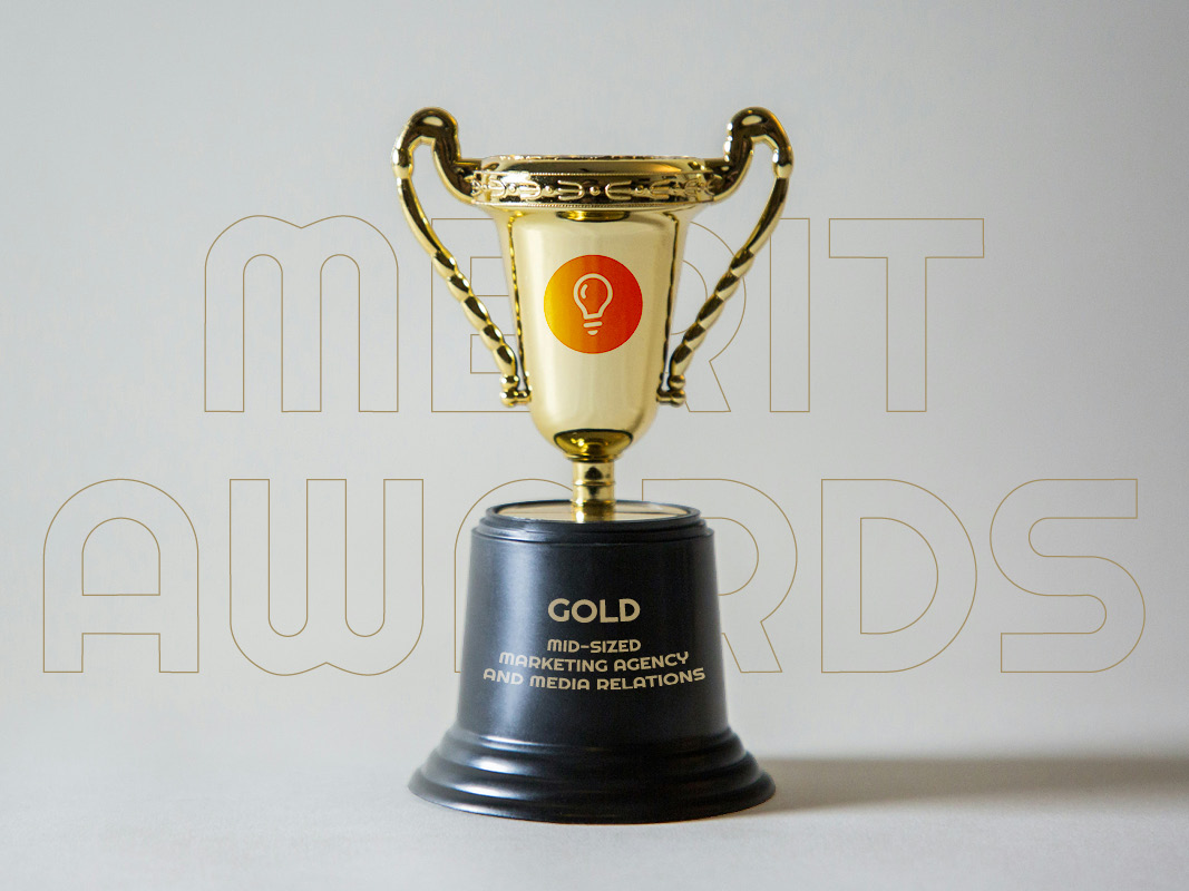 svm-merit-award-trophy